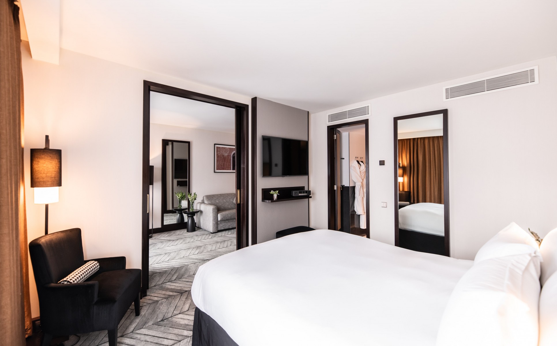 prestige-suite