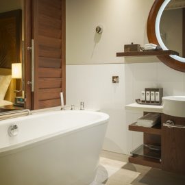 Bathroom Twin Room Sofitel Dubai JBR 