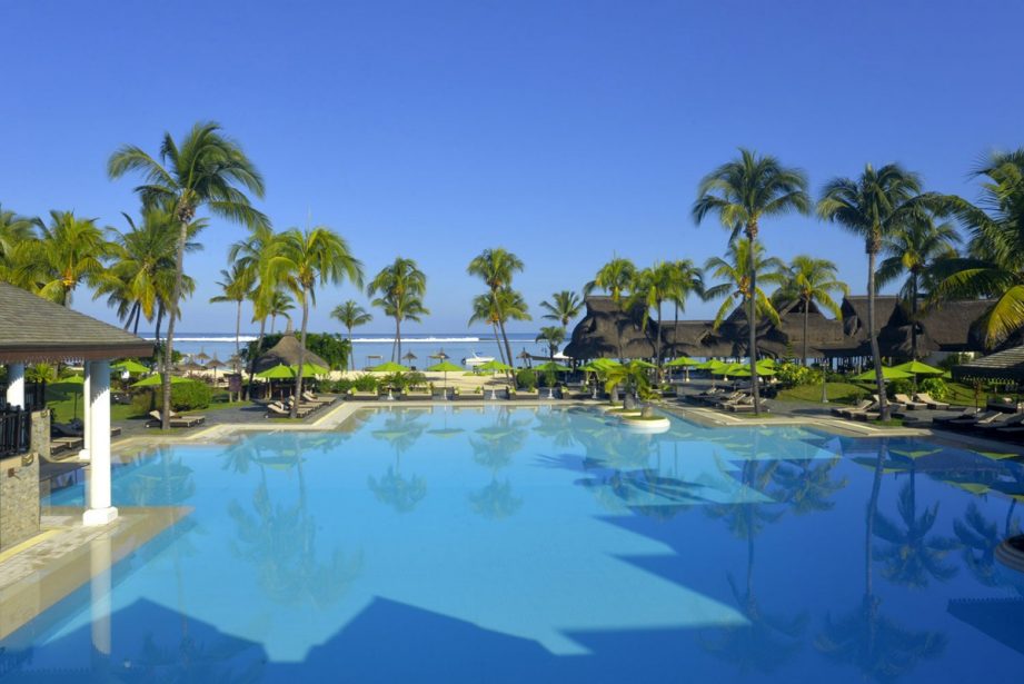 Sofitel Mauritius L'Impérial Resort & Spa gallery_Pooloverlooking