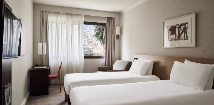 standard-%ce%b4%cf%89%ce%bc%ce%ac%cf%84%ce%b9%ce%bf-%ce%bc%ce%b5-%ce%b4%cf%85%ce%bf-%ce%bc%ce%bf%ce%bd%ce%ac-%ce%ba%cf%81%ce%b5%ce%b2%ce%b2%ce%ac%cf%84%ce%b9%ce%b1