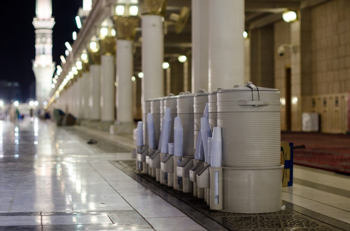 Zamzam Water Benefits - Hajj & Umrah Pilgrimage | AccorHotels