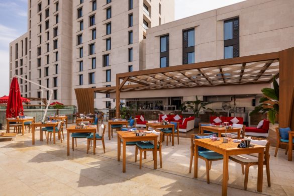 oglacee-restaurant-bar