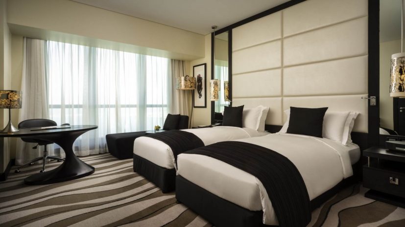 luxury-room-club-sofitel-club-millesime-access-2-single-beds-sea-view