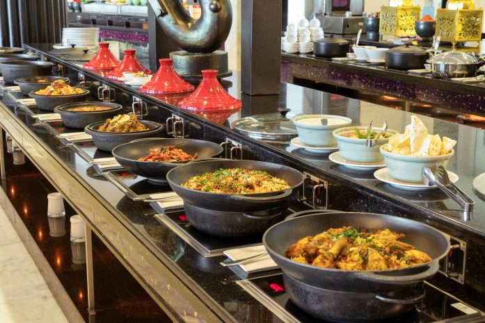 the-express-lunch-at-le-corniche