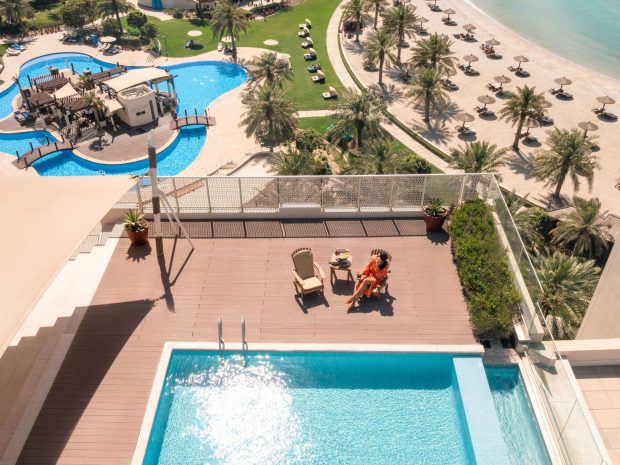 tap-into-summer-20-off-on-mobile-at-sofitel