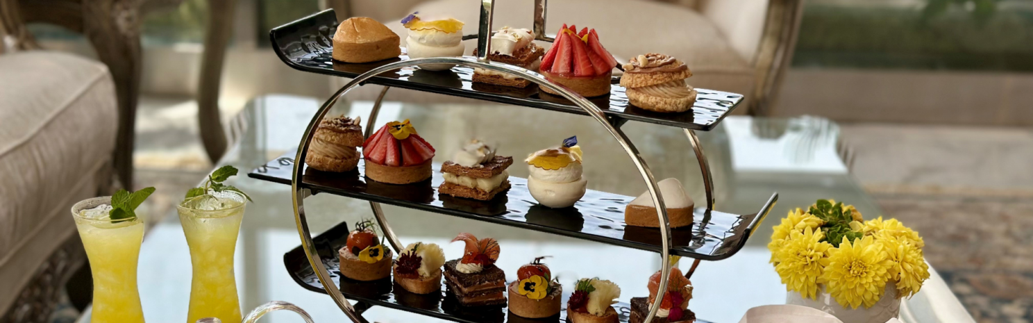 le-gouter-classique-afternoon-tea-at-le-cafe