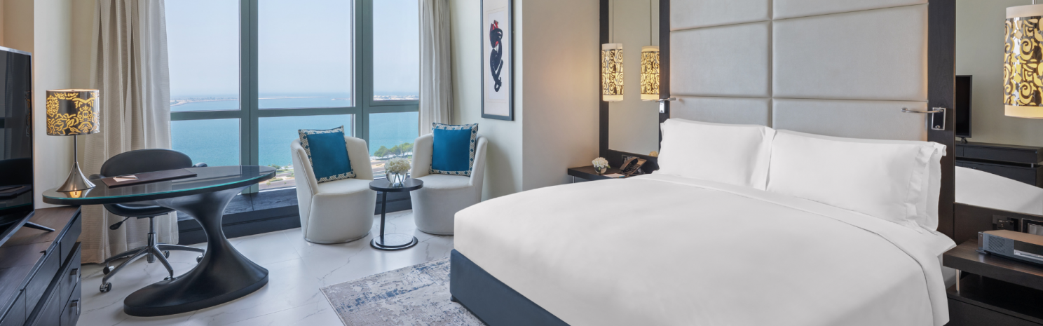 luxury-room-1-king-bed-sea-view