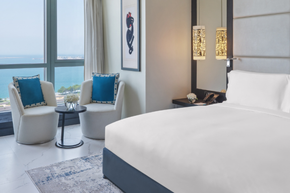 luxury-room-1-king-bed-sea-view