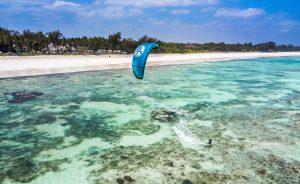 Diani Beach Ses Plages Son Sable Blanc Lautre Trésor Du Kenya