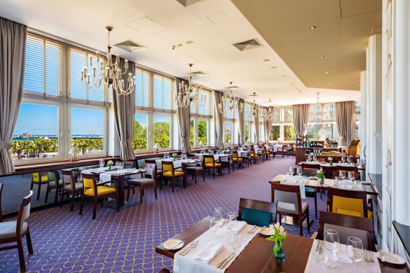 grand-blue-restaurant