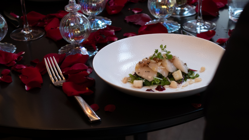 valentines-day-at-schoenemann-restaurant