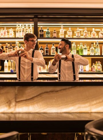 local-wednesday-after-work-at-lilis-bar