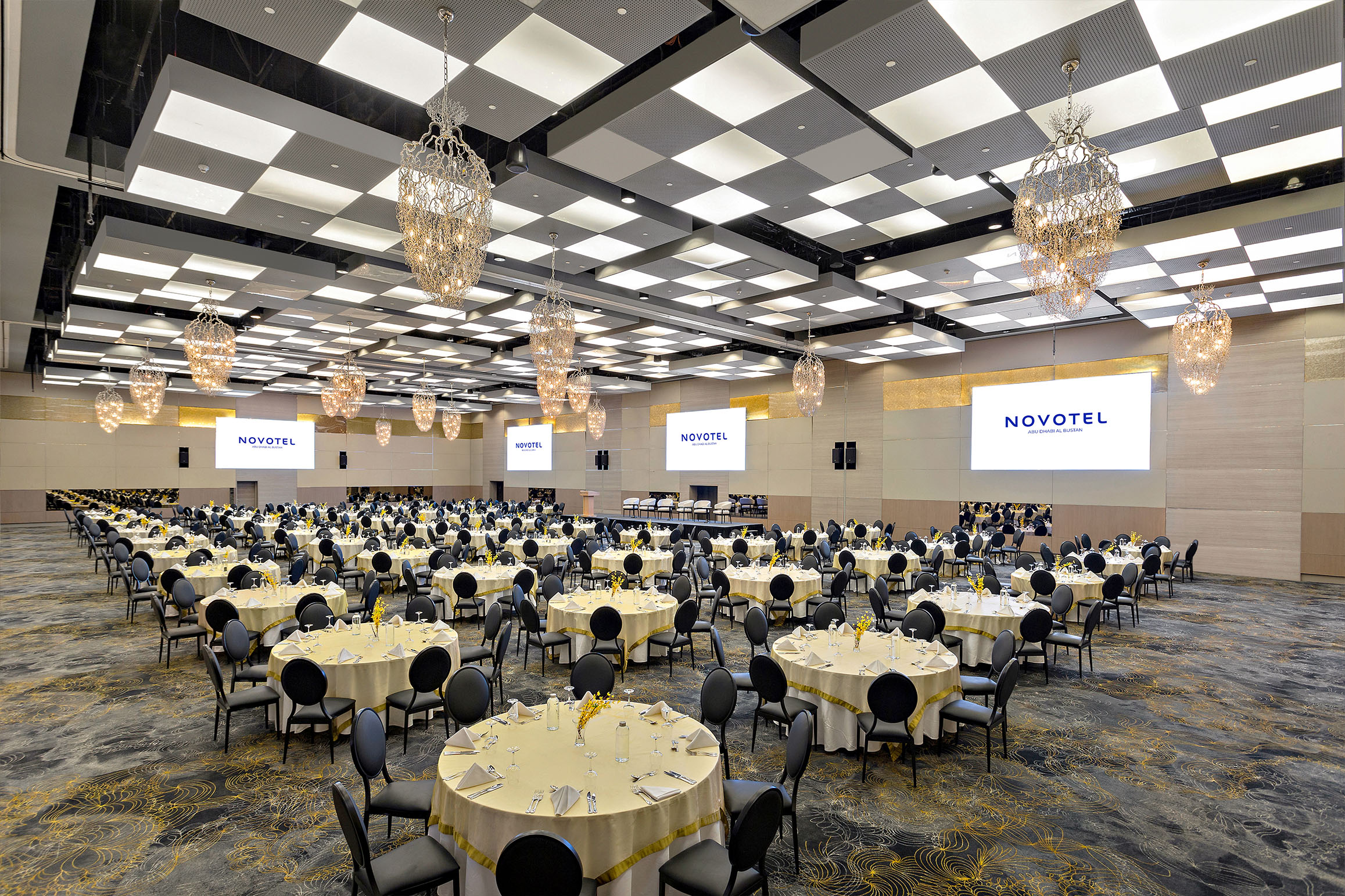 al-bustan-grand-ballroom