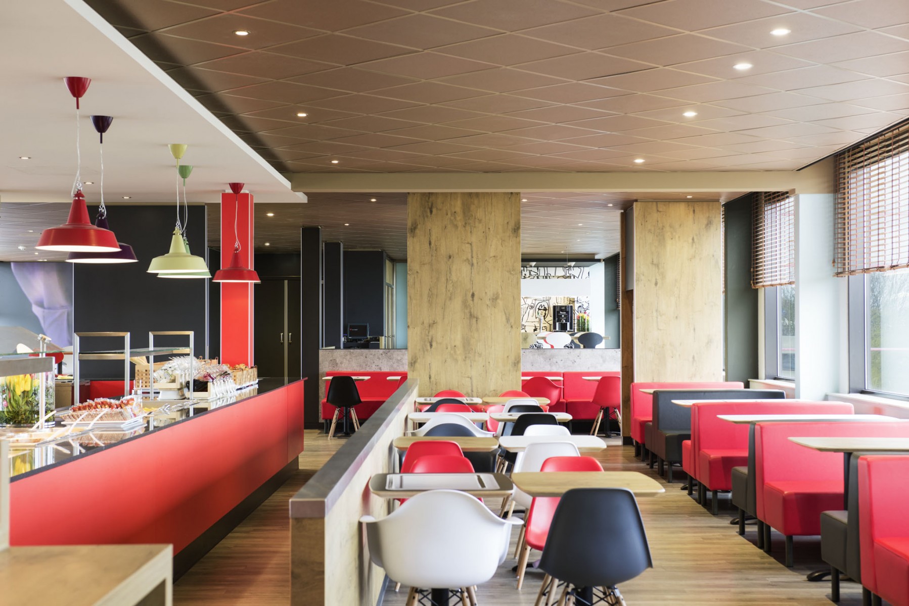 ibis Kitchen Buffet ontbijt ibis Schiphol Amsterdam Airport